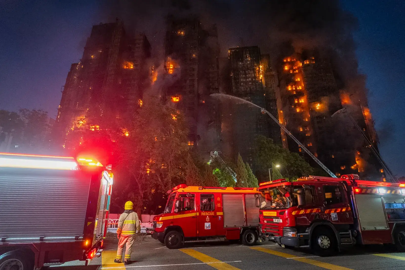 Devastating Blaze at Hong Kong High-Rise Leaves 55 Dead, Hundreds Missing AP25330405676987