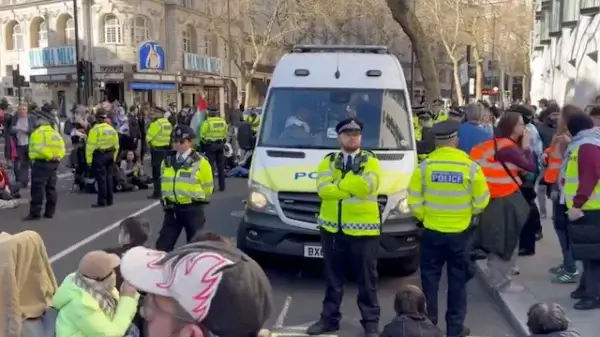 TELEMMGLPICT000372250360 17118225157330 trans NvBQzQNjv4Bqdv lDiHuHVVVhA7Xwcz1kV1 R11XfLXPO63SQPsuMeM 1