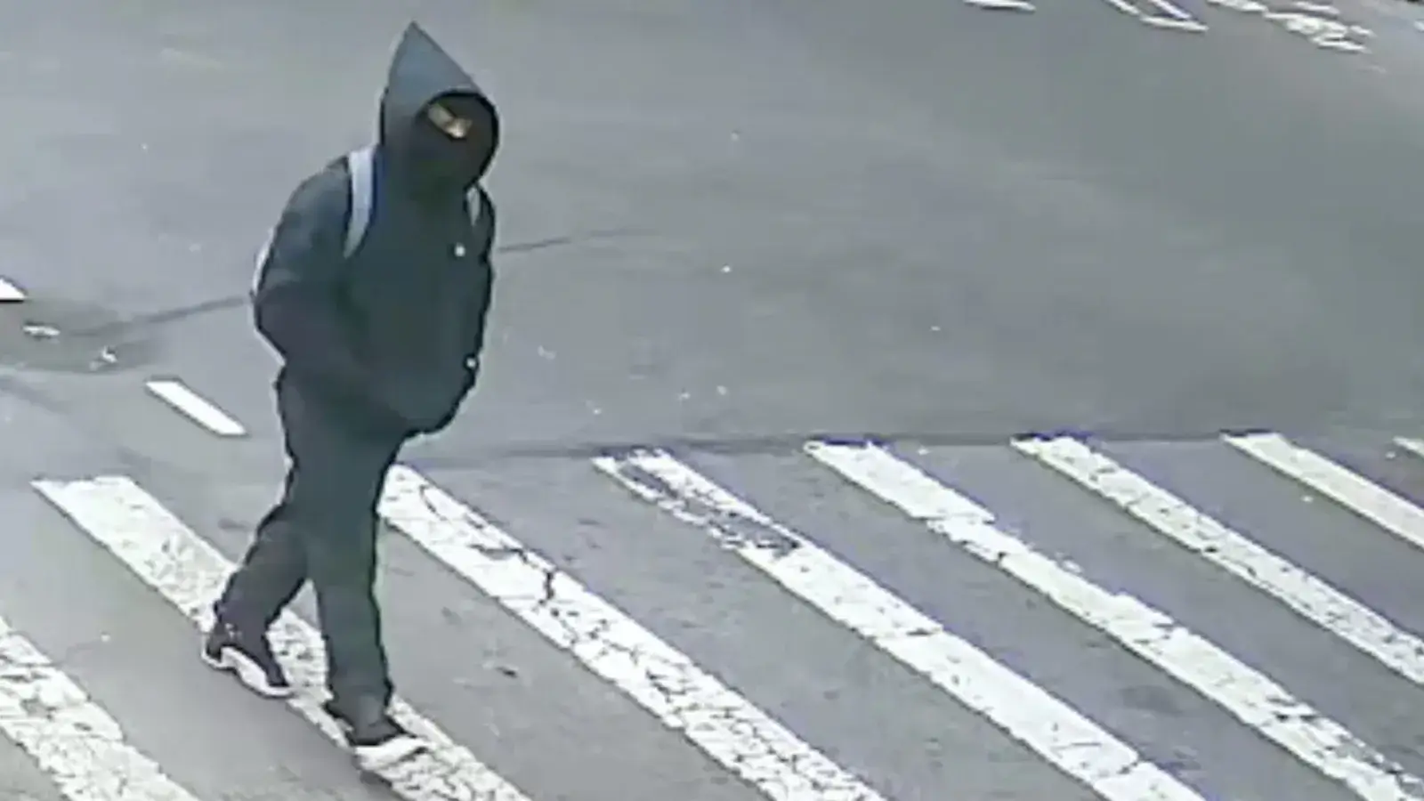 Teenage girl slashed in face in unprovoked Bronx attack police