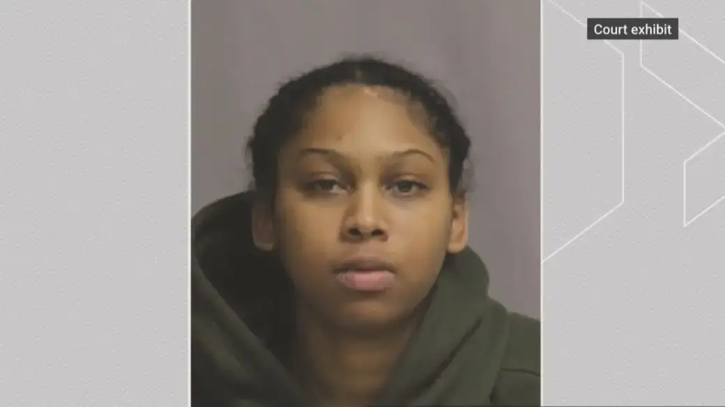 Young Woman at Sentencing Hearing After Murder of Toronto Rapper onlineWARNERSENTENCINGnov12still