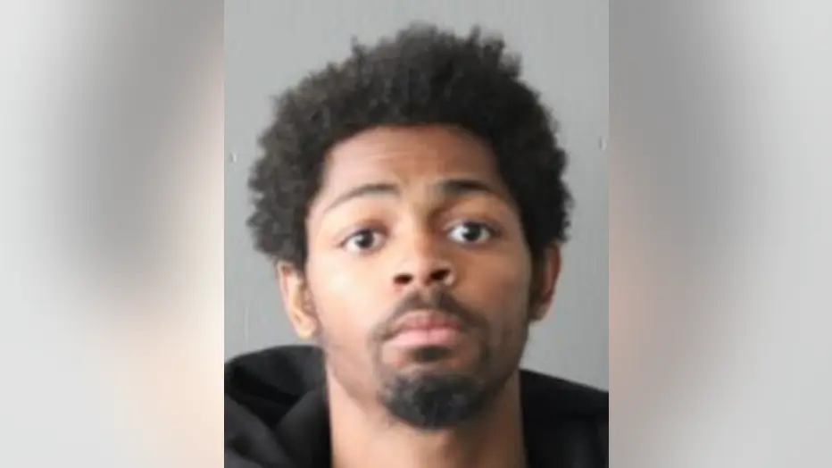 Illinois Man Arrested for Allegedly Handing Dead 2-Month-Old to Mother in Stroller, Claiming “He’s Sleeping” screenshot 2025 11 12 202143