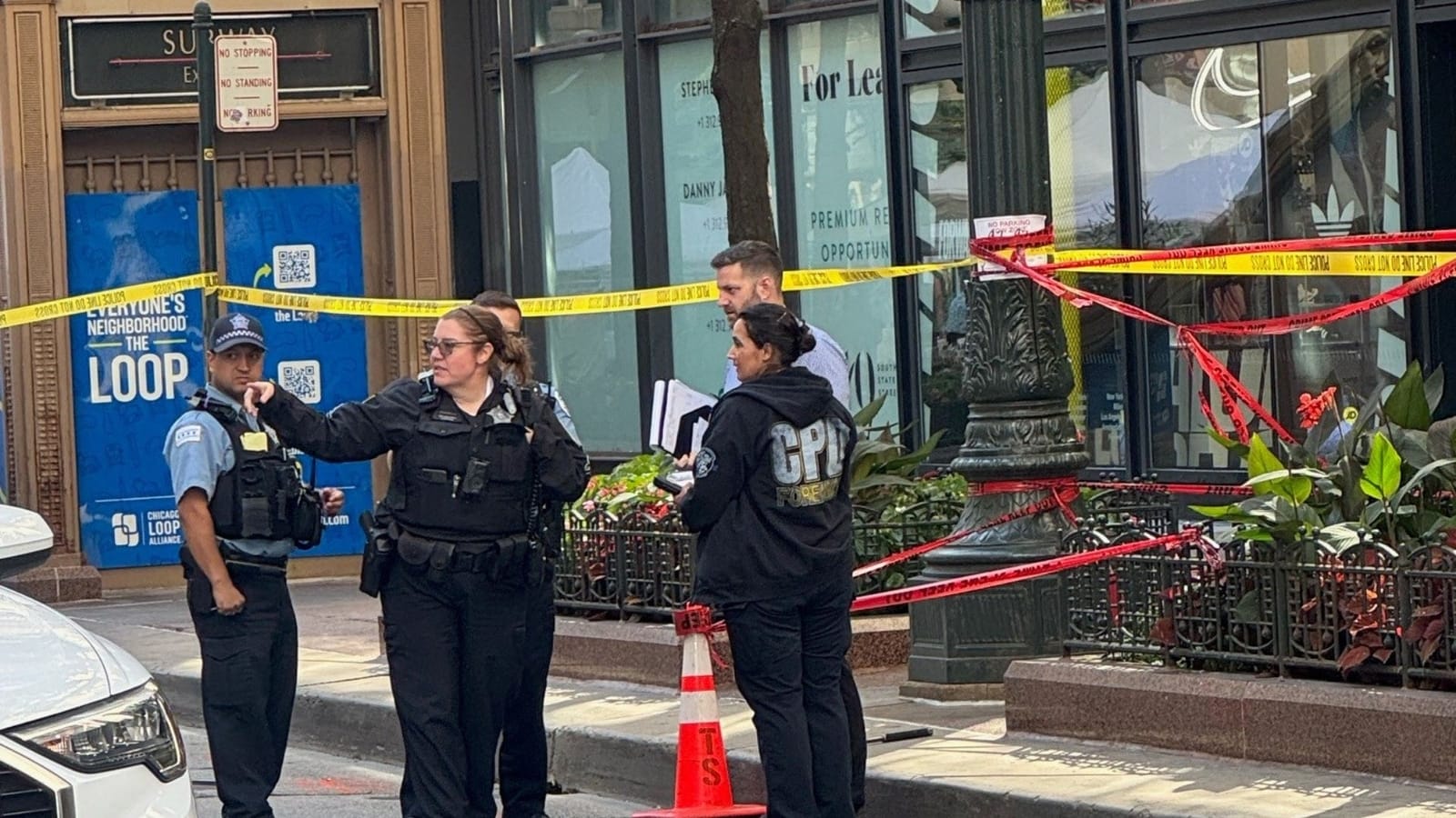 Teen and Young Woman Suffer Stab Wounds During Downtown Chicago Assault 17765058 loop stabbing img
