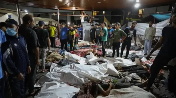 Israeli Fire Along Ceasefire Line Kills Palestinians in Gaza Amid Fragile Truce Talks 33YH8XW highres 1697570774