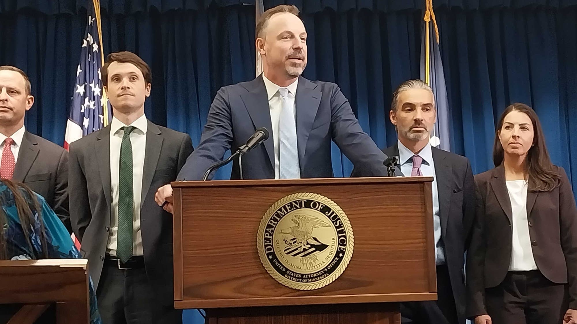 “Fraud Tourists” Accused of Traveling to Minnesota to Exploit State Aid Programs 3464ca 20250918 federal charges filed in minnesota housing stabilization fraud case 2000