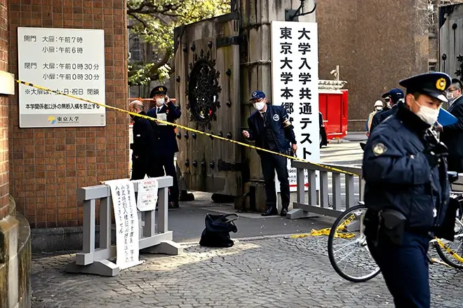 Fukuoka Knife Attack: Two People Hurt, Suspect Arrested at Entertainment Venue in Japan 81aac942972343e8ac87a1f2fb32ff5b