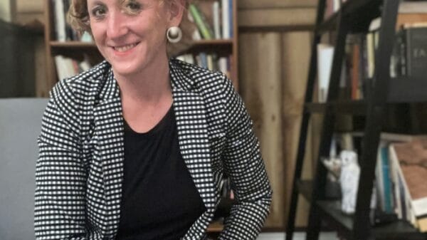 Tennessee College Professor Found Fatally Shot on Highway — Loaded Gun Nearby as Armed Man Waited at Scene Dr. AM InMem