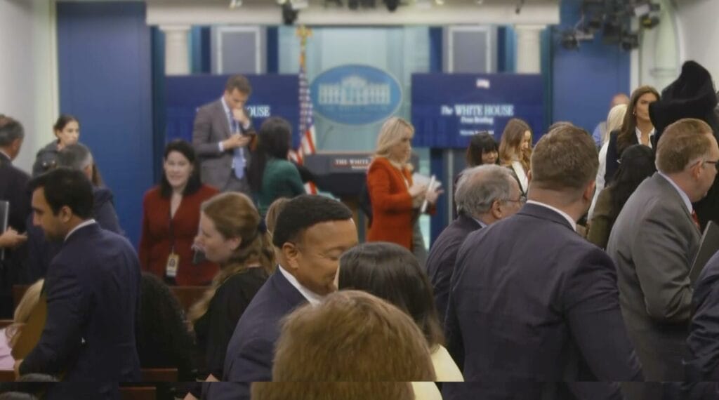 State Department Data Reveals Thousands of Foreign Journalists Currently Reporting from U.S. on I-Visas 17 State Department Data Reveals Thousands of Foreign Journalists Currently Reporting from U.S. on I-Visas image 16