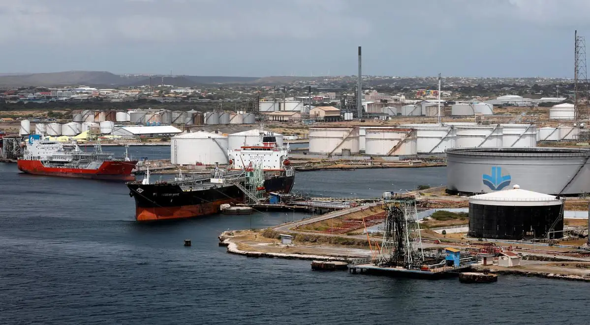 Trump Escalates Venezuela Pressure With Full Blockade of Sanctioned Oil Tankers oil terminal.jpg