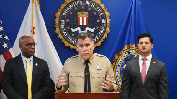 FBI Breaks Up Alleged New Year’s Eve Bomb Plot in Southern California webp 1