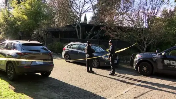 Tragedy in Seattle Suburb: Mother, Two Sons and Daughter-in-Law Found Dead in Apparent Murder-Suicide vlcsnap 2025 12 30 18h19m26s130